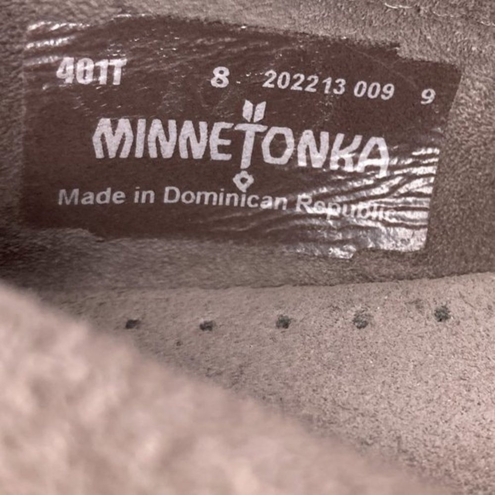 Minnetonka Women's 8 Kilty Hardsole Gray Suede Leather Fringe Moccasins Loafers - Picture 7 of 7